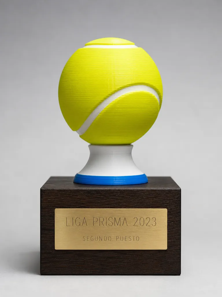 Trofeo de tenis en impreso en 3d