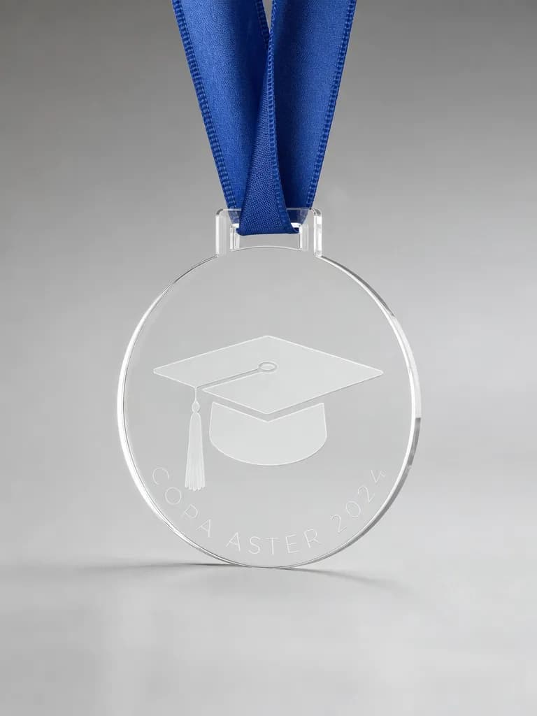 Trofeo de fin de curso en metacrilato