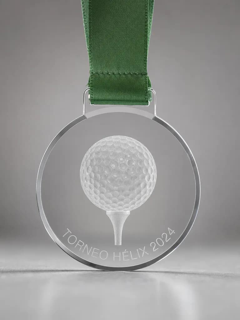 Trofeo de golf en metacrilato