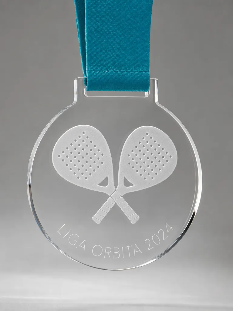 Trofeo de pádel en metacrilato