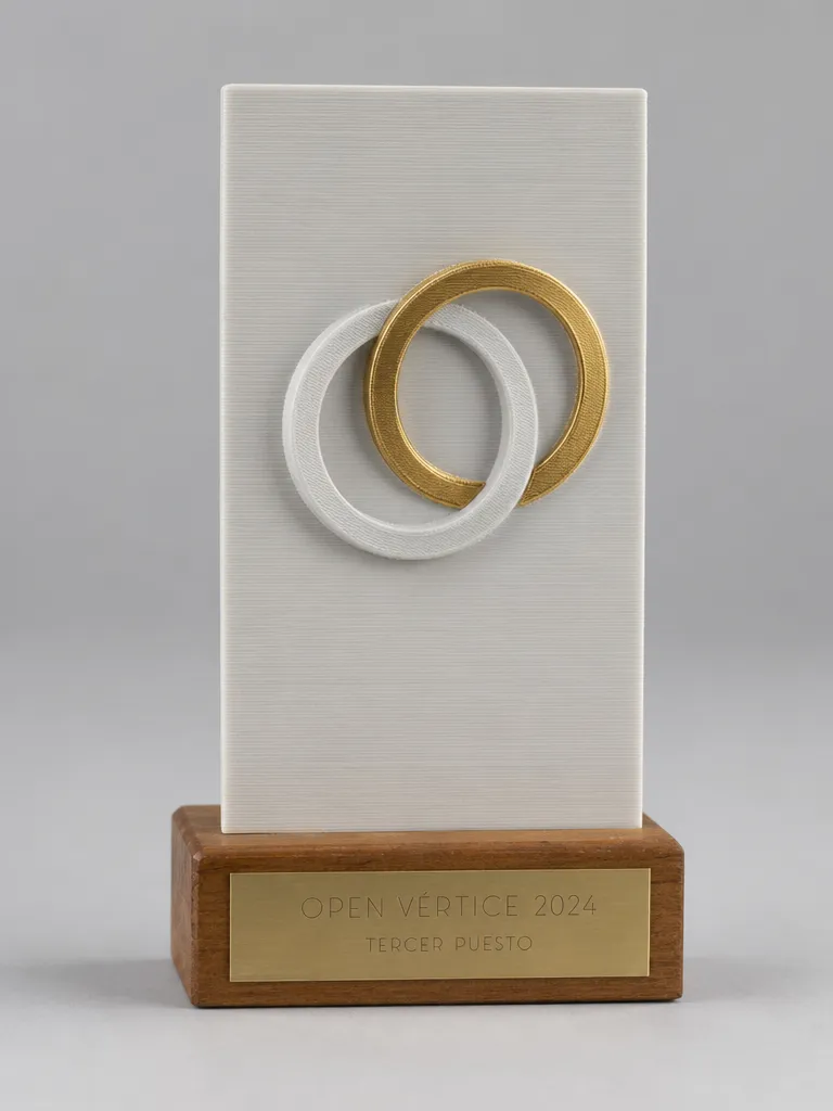 Trofeo de bodas de oro en impreso en 3d