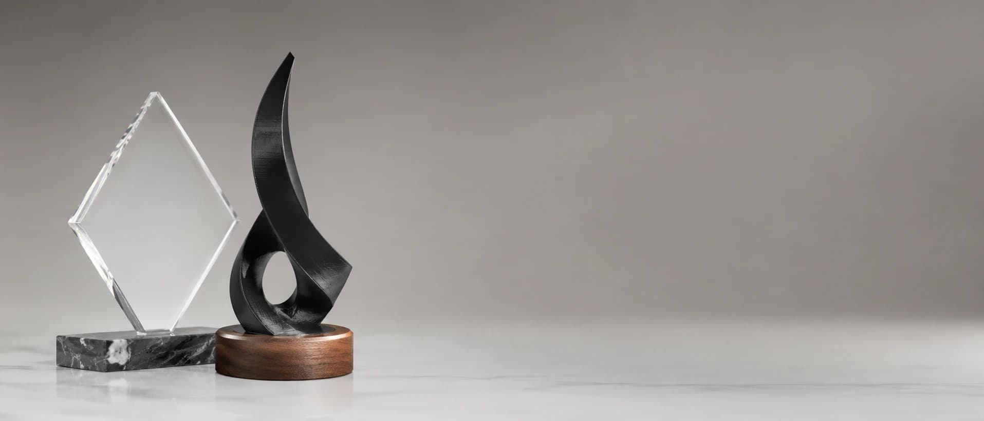 Custom trophies by material